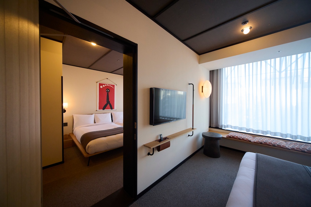 Kyoto - Standard King - angle 2