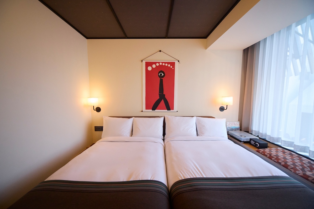Kyoto - Standard Twin - angle 1 of twin bedroom