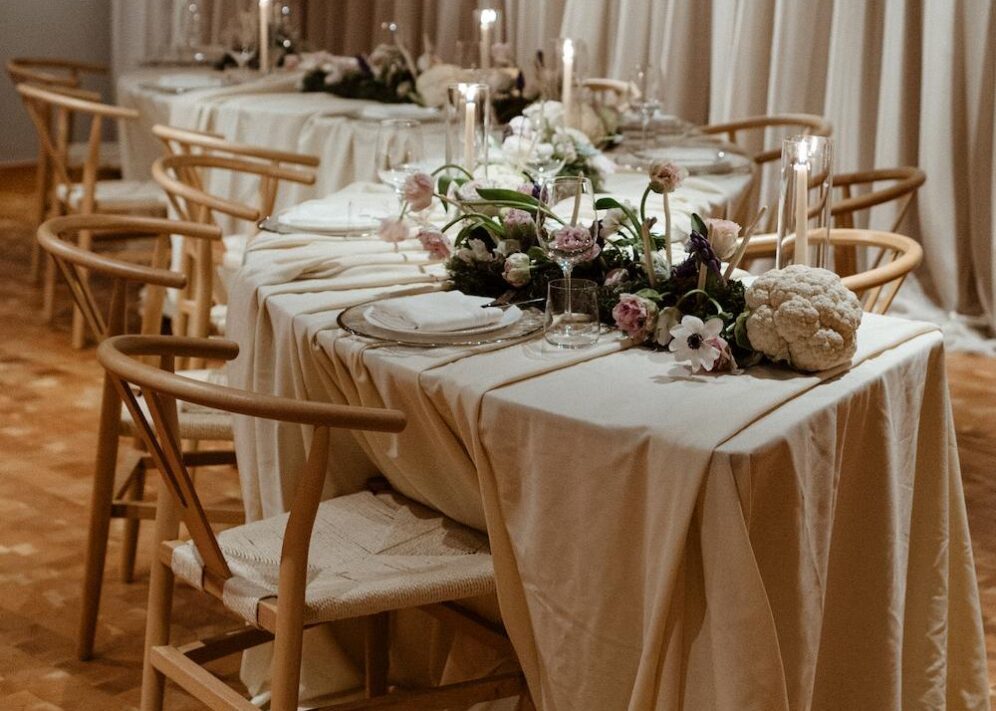 Interspace - Wedding Table Setting